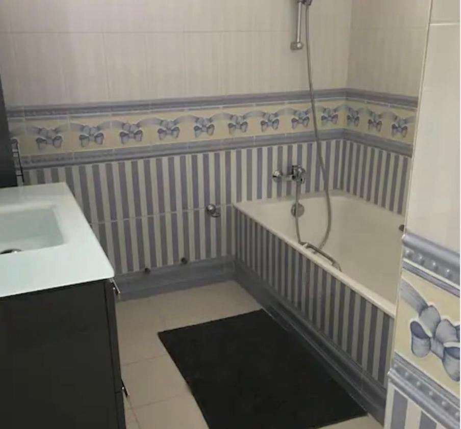 Le Cezanne, 200M Plage, Grand Balcon ,Wifi, Cassis Exterior foto